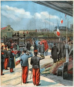 Der Leichnam des französischen Entdeckers Pierre Savorgnan de Brazza wird von Dakar (Senegal) nach Paris überführt (Illustration)