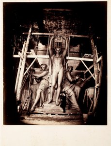 Bildhauer Amié Millet mit Apollo, der Tanz und Poesie krönt, Modell in Originalgröße für Bronze