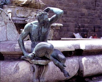 Der Neptunbrunnen (Detail eines Satyrs) von Giambologna