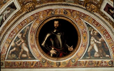 Porträt von Cosimo I. di Medici, Großherzog der Toskana und Vater von Francesco I. (Gemälde auf Schiefer) von Agnolo (after) Bronzino