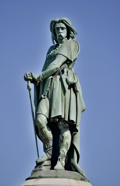 Kolossale Statue von Vercingetorix, gallischer Anführer von Aime Millet