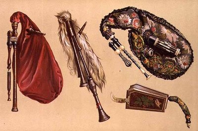 Dudelsäcke: vier einschließlich einer Cornemuse, einer Kalabresischen und einer Musette, aus 
