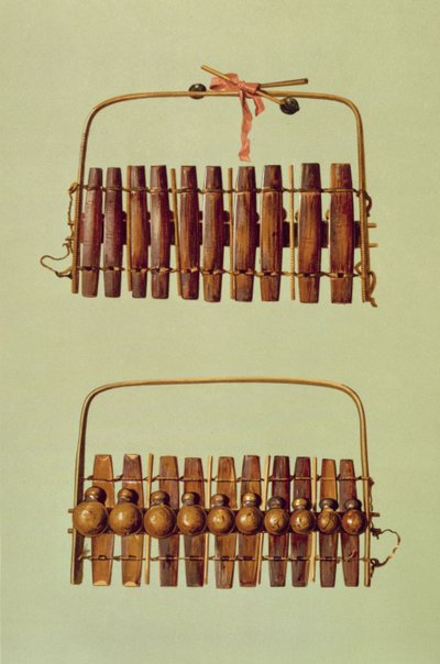 Marimba, Vorder- und Rückansicht, Südafrika, aus 