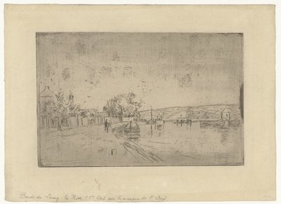 Ansicht des Flusses Loing mit Booten vom Ufer aus von Alfred Sisley