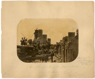 Soldaten nach der Evakuierung der besiegten Unionskräfte, Schlacht von Fort Sumter, 1861 von American Photographer