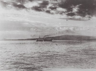 Dampfer Oshkosh verlässt Long Beach auf seiner Jungfernfahrt von American Photographer