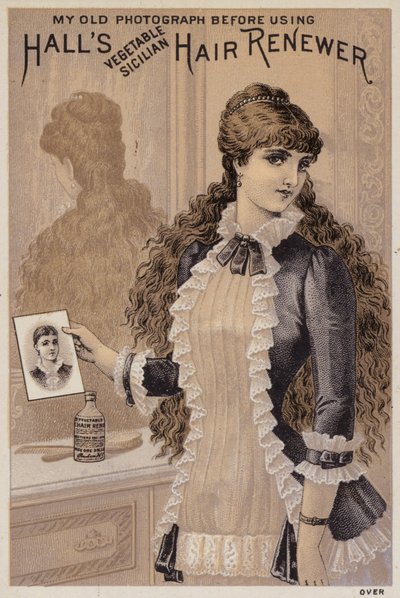 Mädchen mit ihrem Foto von American School