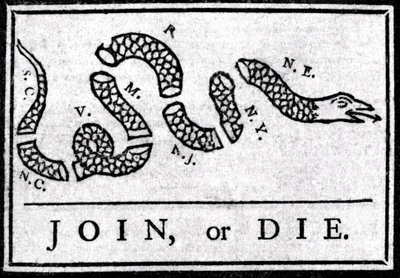 Join or Die, Zeichnung, gilt als der erste politische Cartoon, veröffentlicht in der „Pennsylvania Gazette“ von Benjamin Franklin im Jahr 1754. Es stellt eine in mehrere Abschnitte geteilte Schlange mit der Legende „Join or Die“ dar. Dies ist ein Appell an von American School
