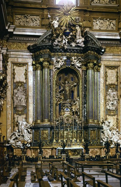 Statue des hl. Ignatius von Loyola (der Altar) in der Kirche Jesu in Rom. von Andrea Pozzo