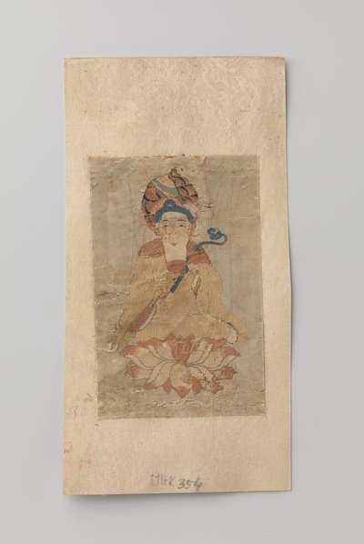 Buddha mit Ruyi in der Hand, sitzend auf einer Lotusblume von Anonymous