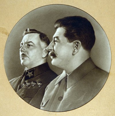 Josef Stalin und Kliment Woroschilow (Voroshilov) von Anonymous Anonymous