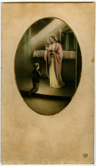 Die Eucharistie, Heilige Kommunion, das Sakrament des Altars: ein Kind vor Jesus (Gravur) von Anonymous Anonymous