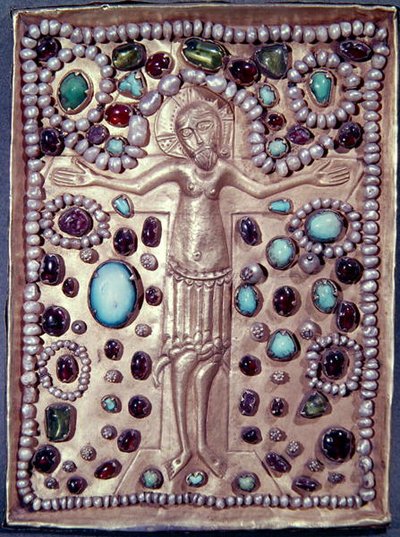 Reliquienabdeckung einer Bibel mit Christus am Kreuz (vergoldetes Silber mit Perlen und Edelsteinen) von Armenian School