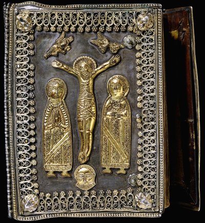 Silbervergoldete Bindung, Darstellung der Kreuzigung Christi, mit der Heiligen Mutter Gottes und der Heiligen Maria auf beiden Seiten von Armenian School
