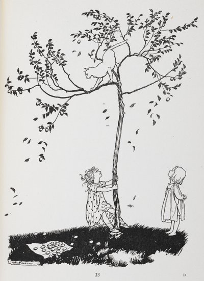 Zwei Kinder versuchen, eine Katze vom Baum zu holen. von Arthur Rackham