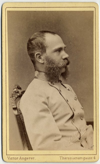 Porträt von Kaiser Franz Joseph von Österreich (1830-1916) und König von Ungarn (1867-1916), aus dem Haus Habsburg-Lothringen. Fotografie des Victor Angerer Ateliers in Wien. von Austrian Photographer