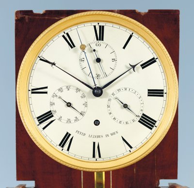 Bodenstanduhr mit Zeitgleichung und Vollkalender von Austrian School
