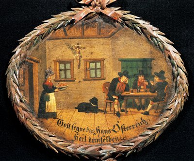Kunden sitzen am Tisch in einer Gaststätte und Kellnerin, ovales Schild für Gasthaus, Österreich von Austrian School