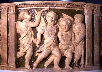 Post-Restaurations-Panel Nr. VI vom äußeren Kanzel der Kathedrale von Prato von B. di Donatello and Michelozzo