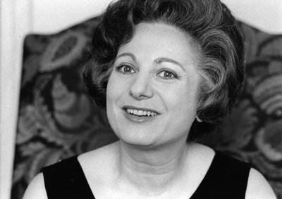 Huguette DREYFUS von Bernard Perrine