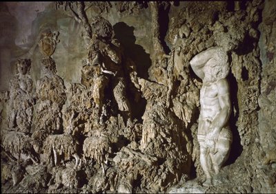 Innenansicht der Höhle von Boboli (Detail) von Bernardo Buontalenti
