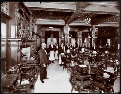 Kellner in einem Café im Hotel Delmonico, 1902 von Byron Company