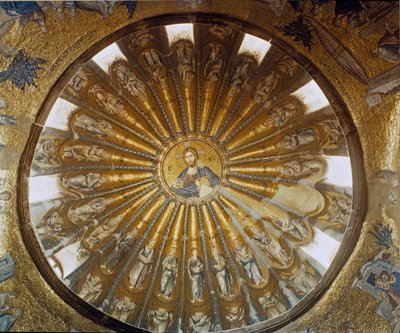 Türkei, Istanbul, Kirche des Heiligen Erlösers in Chora (Karyie Camii). Südkuppel des Narthex mit Christus im Zentrum. Byzantinische Kunst, realisiert zwischen 1315 und 1321. von Byzantine