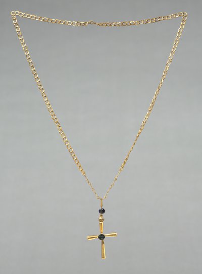 Kette mit Anhängerkreuz, 500er Jahre von Byzantine School