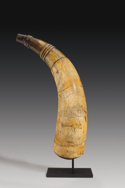 Pulverhorn, graviert mit einer Karte des St. Lawrence River im Gebiet von Quebec, ca. 1759 von Canadian School