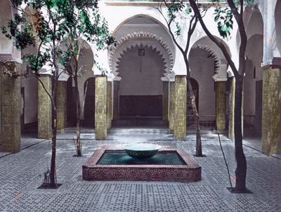Nordmarokko, Tanger, Innenhof einer Botschaft, Bilddatum: ca. 1910 von Carl Simon