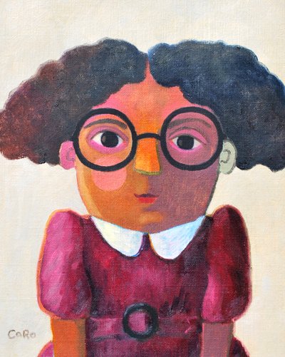 Verspieltes Mädchen mit Brille von Caroline Roberts