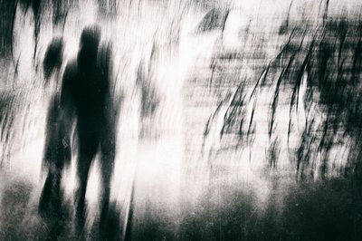 Unheimliche verschwommene Silhouetten von Carsten Velten