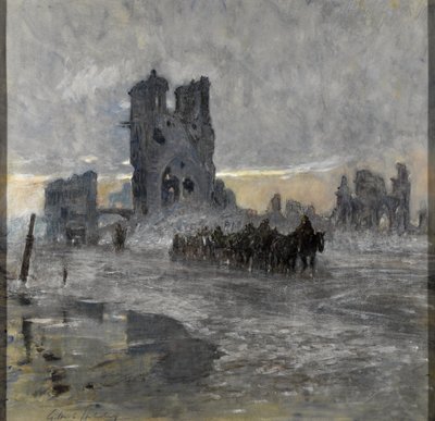 Pferdegezogene Transporte, möglicherweise ein Artilleriezug, passieren die zerstörte Tuchhalle, Ypern von Charles Gilbert Holiday