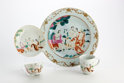 Teller, Teeschale, Kaffeetasse und Untertasse mit Darstellungen des Urteils des Paris dekoriert von Chinese School