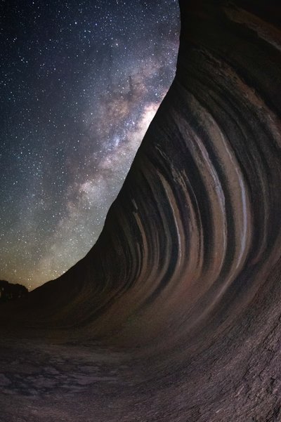 Milchstraße über Wave Rock von Christoph Schaarschmidt