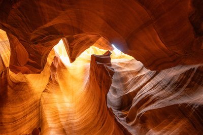 Goldener Slot Canyon von Chuanxu Ren