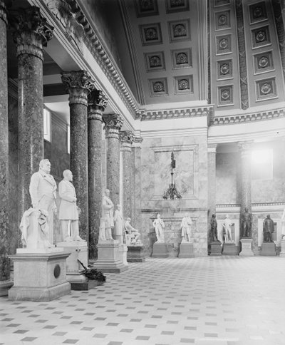 Eine Ecke in der Statuary Hall, das Kapitol in Washington, D.C., ca. 1904 von Detroit Publishing Co.