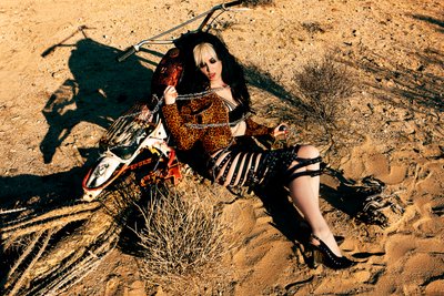 Chloe Black, 2016 von Diana Gomez
