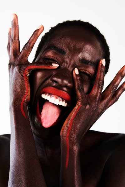 Kuoth von Diana Gomez
