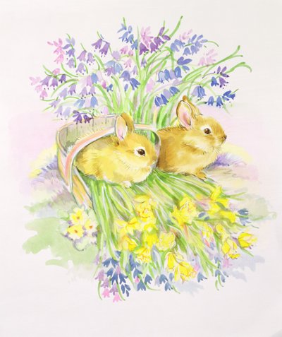Kaninchen in einem Korb mit Narzissen und Glockenblumen von Diane Matthes