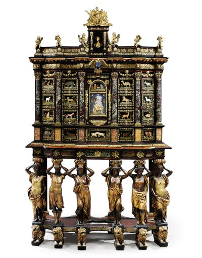 Louis XIV Kabinett auf Ständer (vergoldete Bronze, Pietra Dura, Schildpatt, Esche, ebonisiert & teilvergoldet) von Domenico and Gobelins workshop (attr. to) Cucci