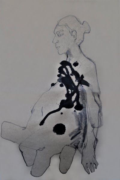 Figur mit dunkler Tinte von Doris Schmitz