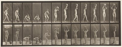 Tafel 222. Bücken und Wasserkrug zum Kopf heben und drehen von Eadweard Muybridge