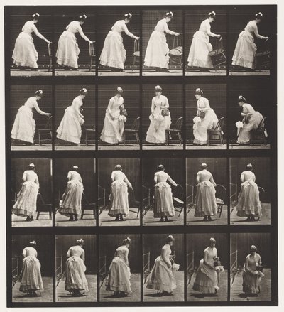 Platte 243. Stuhl platzieren, Sitzen und Fächern von Eadweard Muybridge