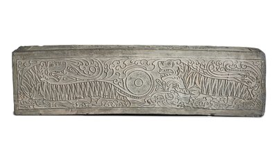 Großes geformtes graues Grabarchitekturelement mit zwei Tigern von Eastern Han Dynasty Chinese School