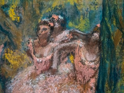 Drei Tänzerinnen in lachsfarbenen Röcken (Detail). 1904-1906. Pastell auf Marouflepapier auf Karton. von Edgar Degas