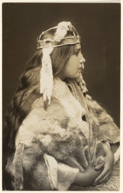 Naida, die stolze Prinzessin von Edward S. Curtis