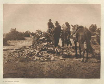 Portfolio I, Platte 30: Am Schrein-Navaho von Edward S. Curtis