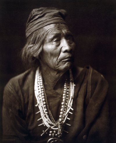 Nesjaja Hatali, Indianer, Navajo, ca. 1904, Foto Edward S. Curtis von Edward Sheriff Curtis