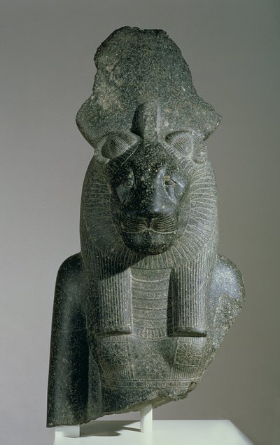Büste von Sakhmet von einer sitzenden Statue, entweder aus dem Mut-Bezirk oder dem Totentempel von Amenhotep III von Egyptian 18th Dynasty